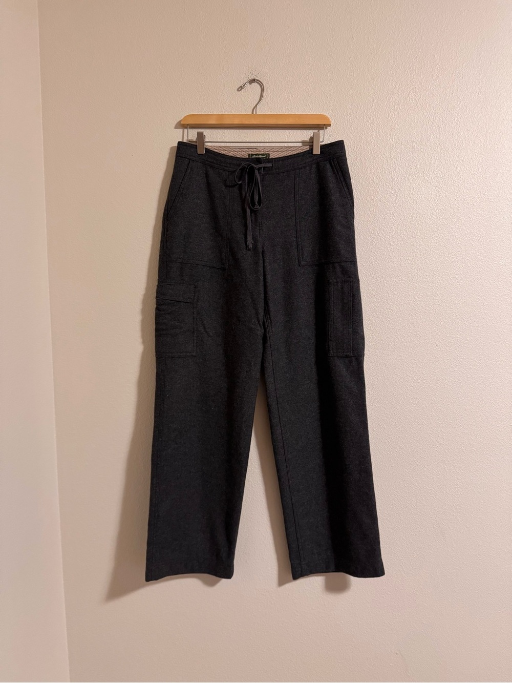 Eddie Bauer gray Cargo Drawstring Pants